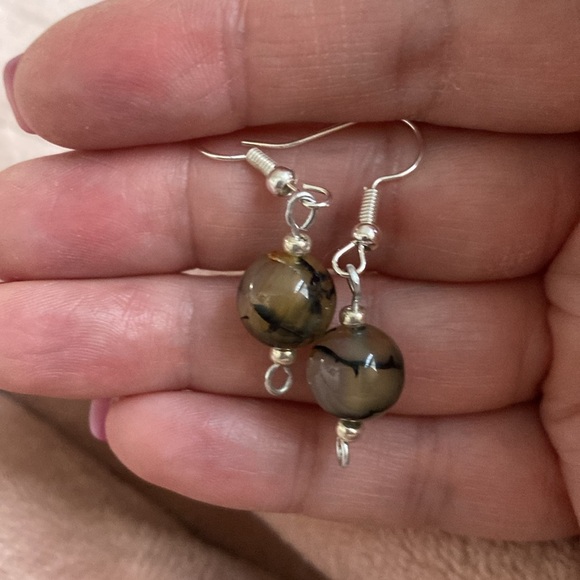 Dyed Dragon Vein Agate Earrings - Picture 2 of 2